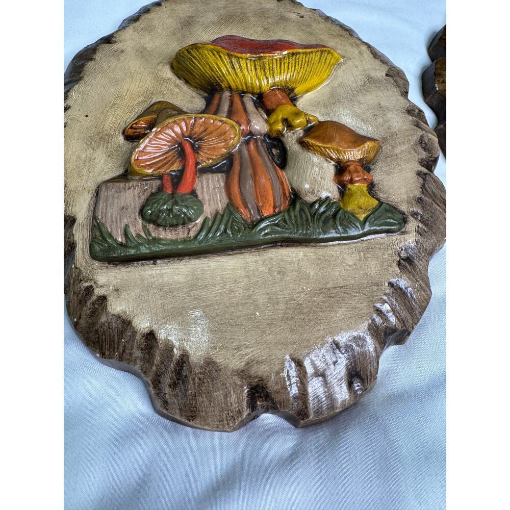 Vintage Ceramic Mushroom Wall Plaques - Picture 9 of 15